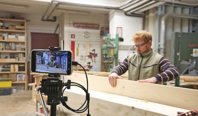 Dijaki in šole - predstavitev poklicev